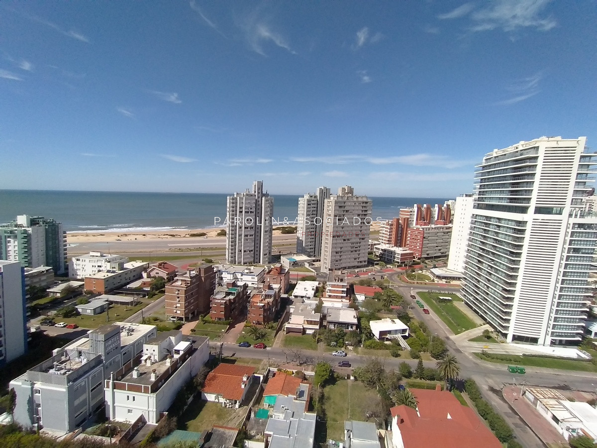 Brava - GoPunta - Portal Inmobiliario de Punta del Este - Maldonado