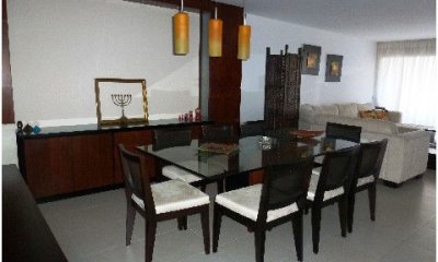 Apartamento en venta 2 dormitorios en Torre Manhattan, Punta del Este