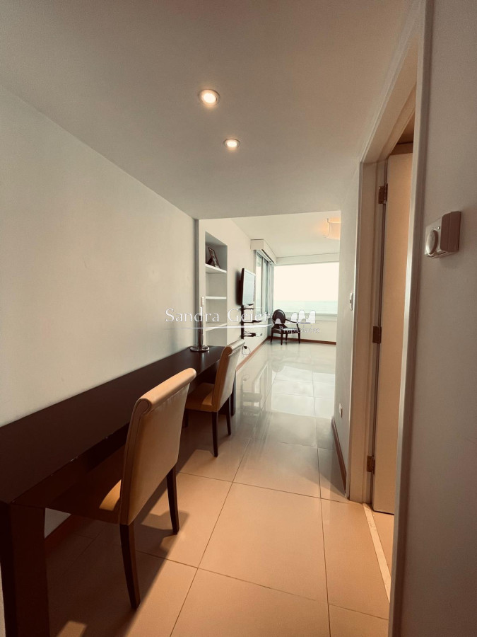 Apartamento ID.1884 - ALQUILER POR TEMPORADA DE APARTAMENTO EN TORRE DE CATEGORIA PRIMERA LINEA BRAVA
