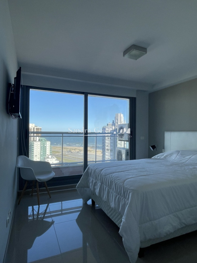 Apartamento ID.2097 - BRAVA PARADA DOS EXCELENTE VISTA