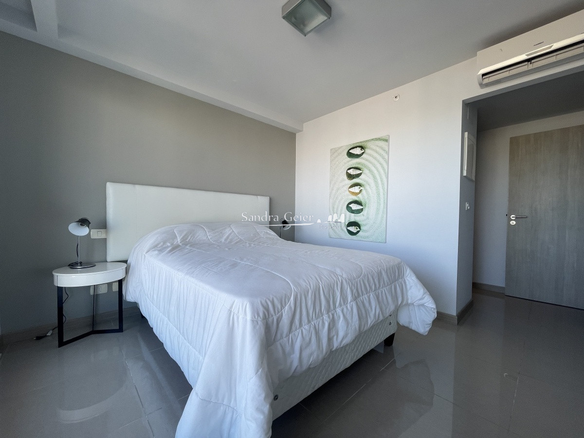 Apartamento ID.2097 - BRAVA PARADA DOS EXCELENTE VISTA