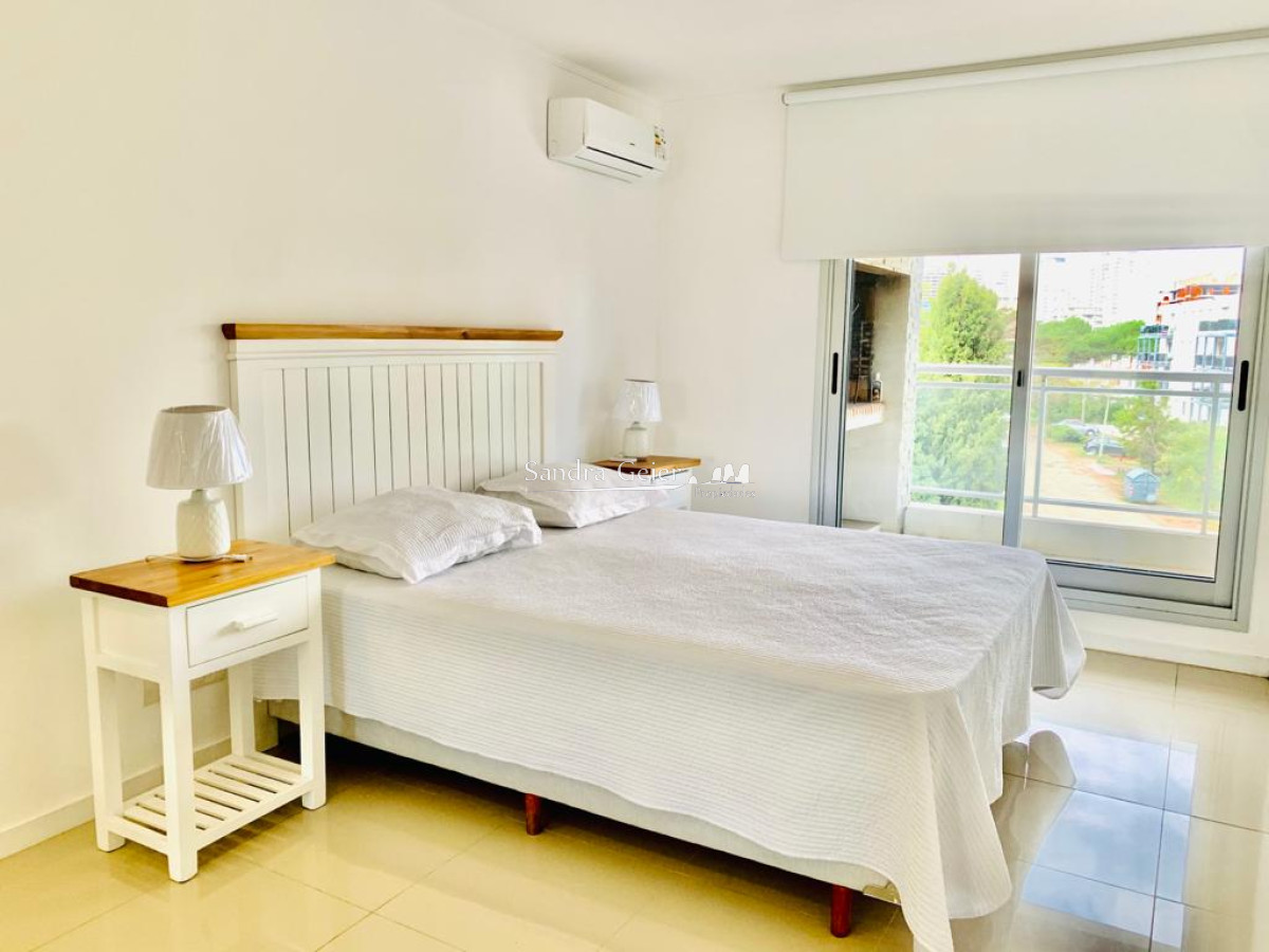 Apartamento ID.1665 - apartamento en zona de Aidy Grill, con parrillero propio