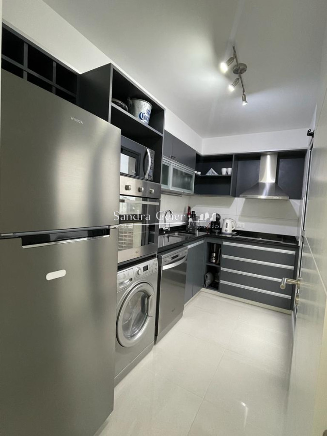 Apartamento ID.2678 - venta brava Apartamento en oportunidad en torre de categoría 