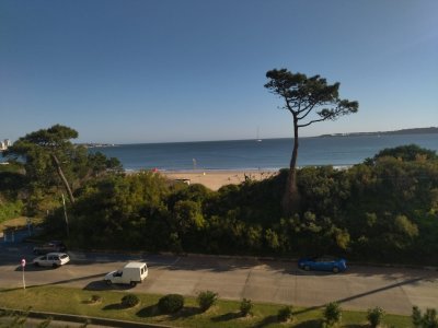 Apartamento ID.1751 - VENTA DE HERMOSO APARTAMENTO, 3 DORMITORIOS EN SUITE,  FRENTE A PLAYA MANSA.