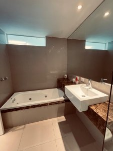 Apartamento ID.1884 - ALQUILER POR TEMPORADA DE APARTAMENTO EN TORRE DE CATEGORIA PRIMERA LINEA BRAVA