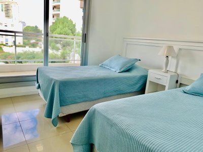Apartamento ID.1665 - apartamento en zona de Aidy Grill, con parrillero propio