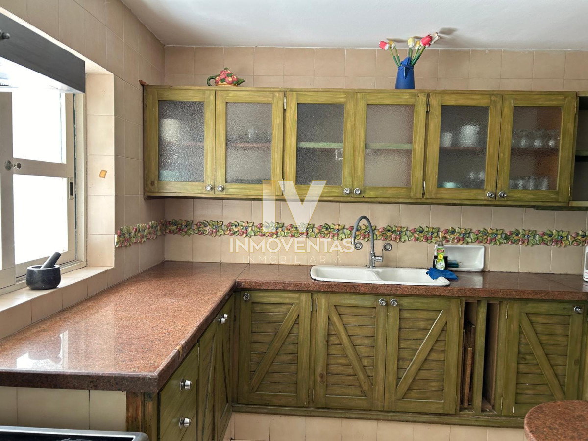 Casa ID.1028 - Hermosa Casa en Playa Mansa consulte!!!!