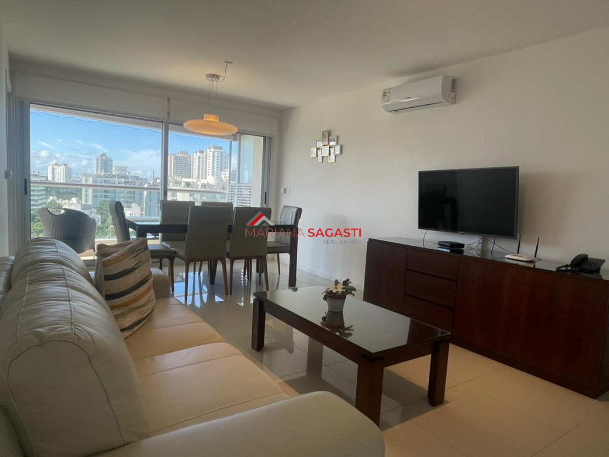 Aidy Grill - GoPunta - Portal Inmobiliario de Punta del Este - Maldonado