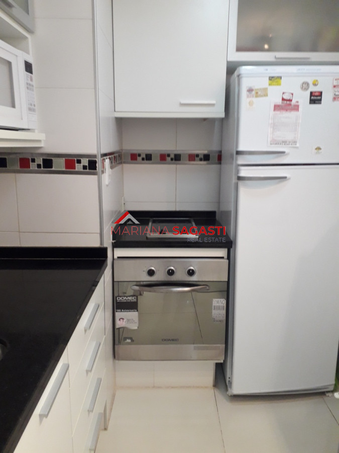 Apartamento ID.3804 - edificio a metros de playa brava 