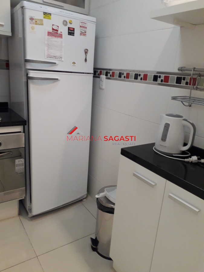 Apartamento ID.3804 - edificio a metros de playa brava 