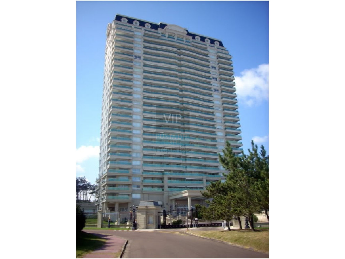 Apartamento ID.902 - torre de categoría 