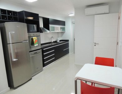 Vende Apartamento de 3 dormitorios en Icon Tower, Punta del Este  - NDM25526A