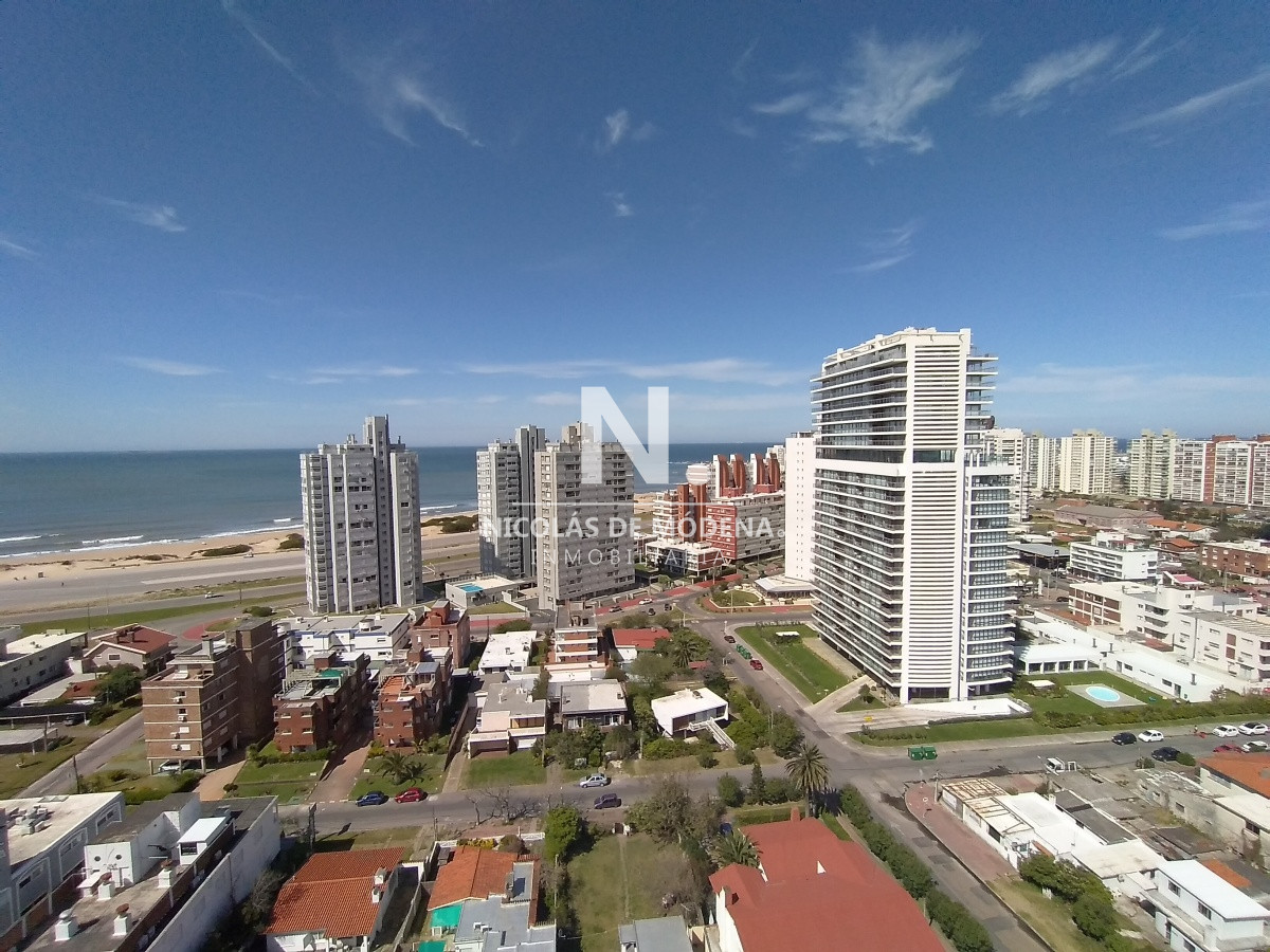 Brava - GoPunta - Portal Inmobiliario de Punta del Este - Maldonado