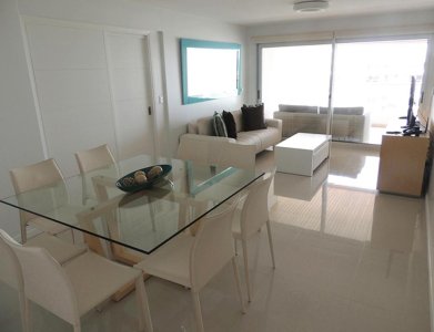 Vende Apartamento de 3 dormitorios en Icon Tower, Punta del Este 