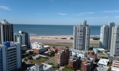 pent house con vista a playa brava y playa mansa