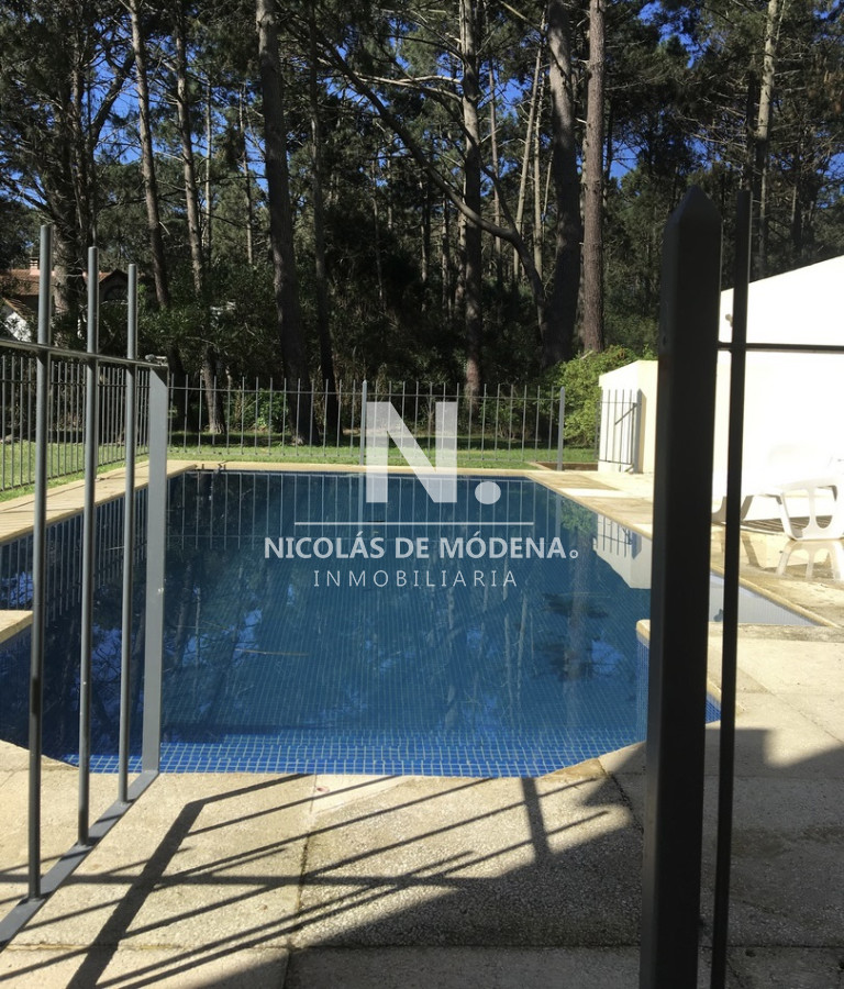 Casa en barrio cerrado, Solanas - GoPunta - Portal Inmobiliario de Punta del Este - Maldonado