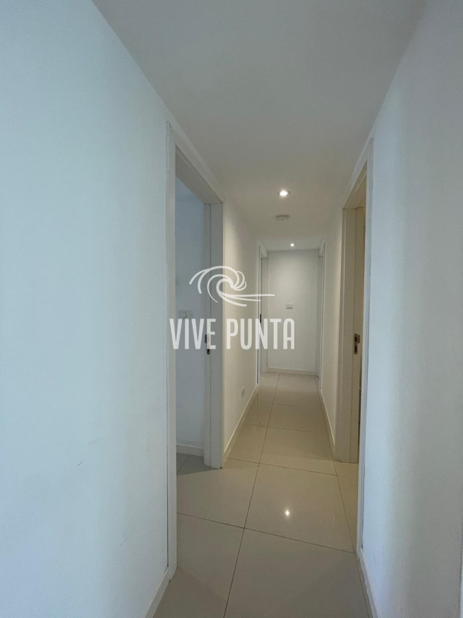 Apartamento ID.922 - Apartamento en Punta del Este, Mansa