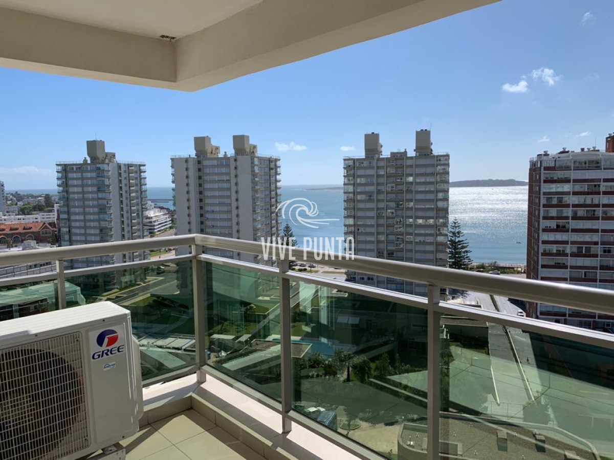 Apartamento ID.745 - primera linea de playa brava 