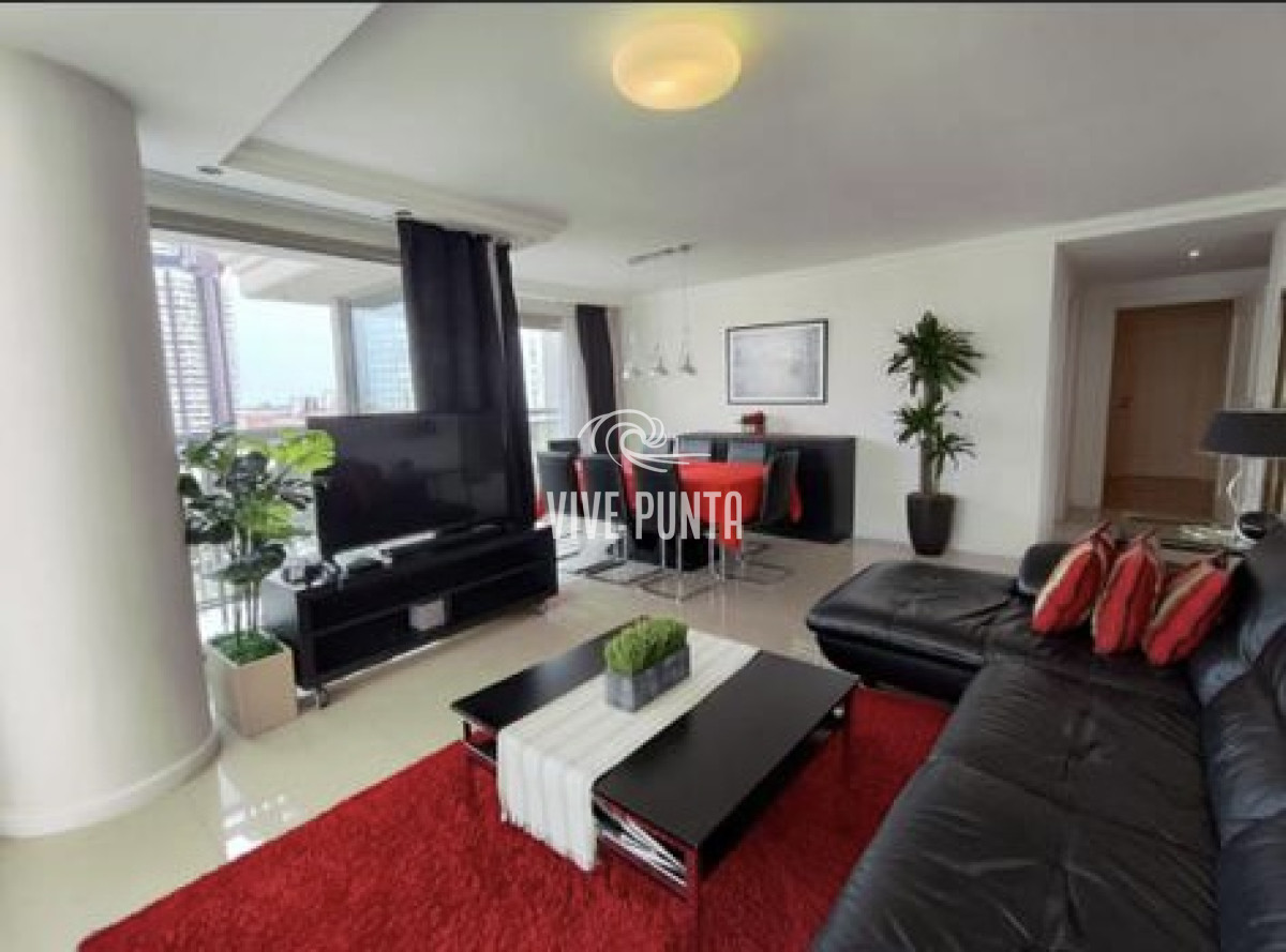Apartamento ID.507 - Apartamento en torre de categoría 