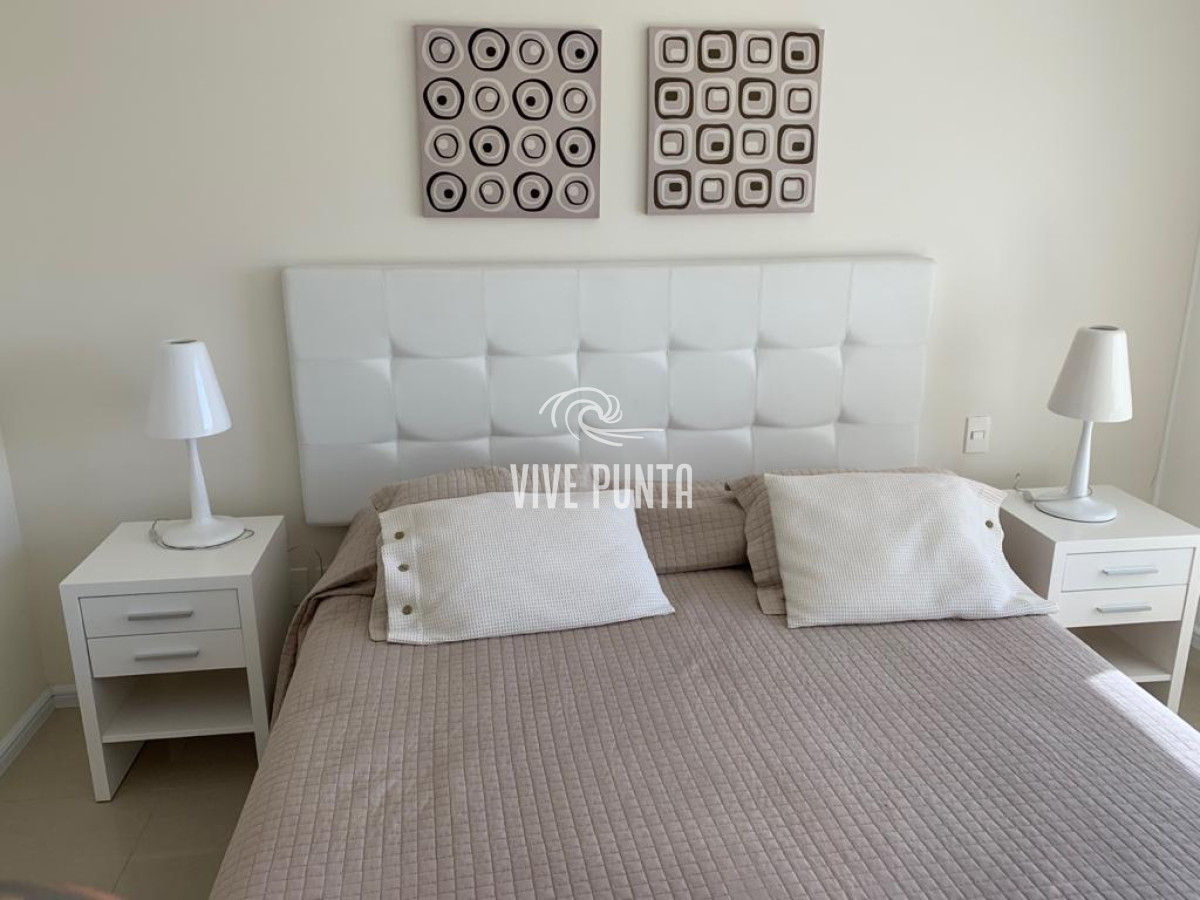 Apartamento ID.745 - primera linea de playa brava 