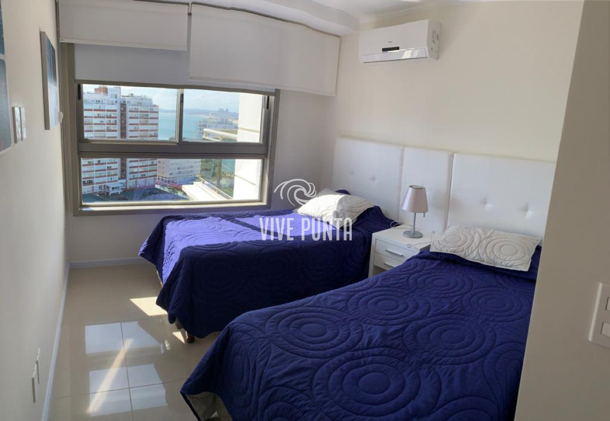 Apartamento ID.745 - primera linea de playa brava 