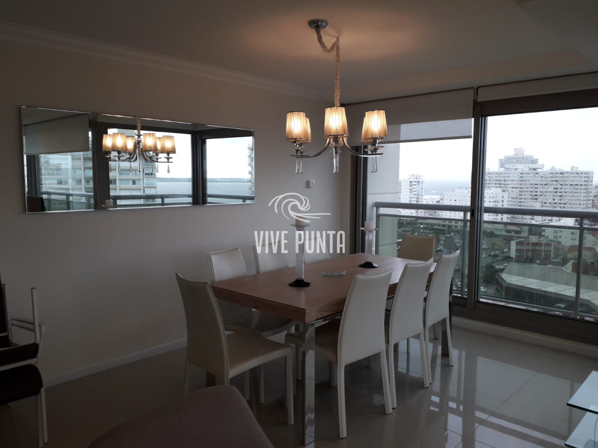 Apartamento ID.747 - frente a playa brava 