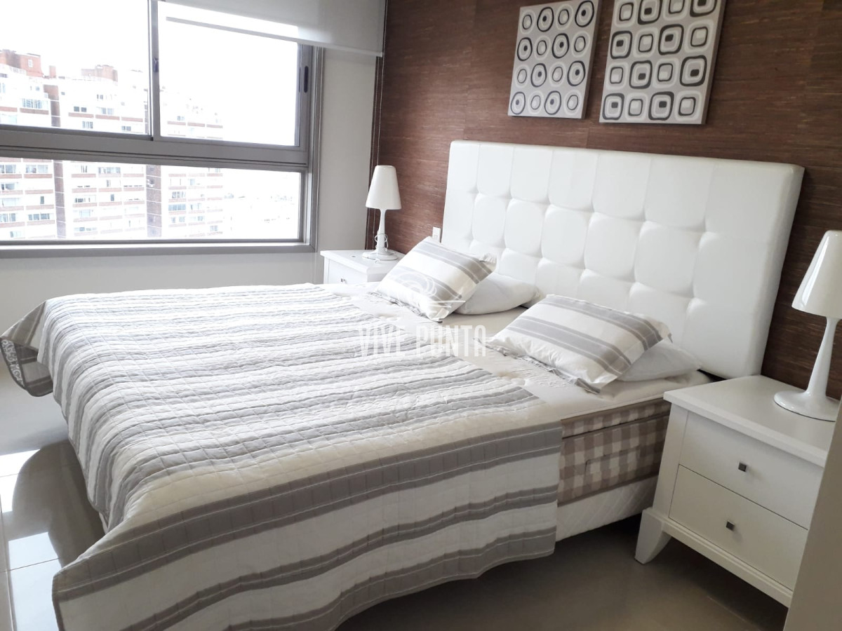 Apartamento ID.747 - frente a playa brava 