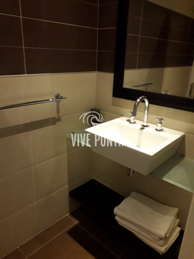 Apartamento ID.747 - frente a playa brava 