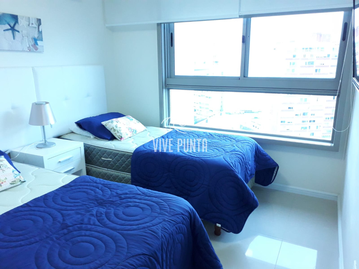 Apartamento ID.747 - frente a playa brava 