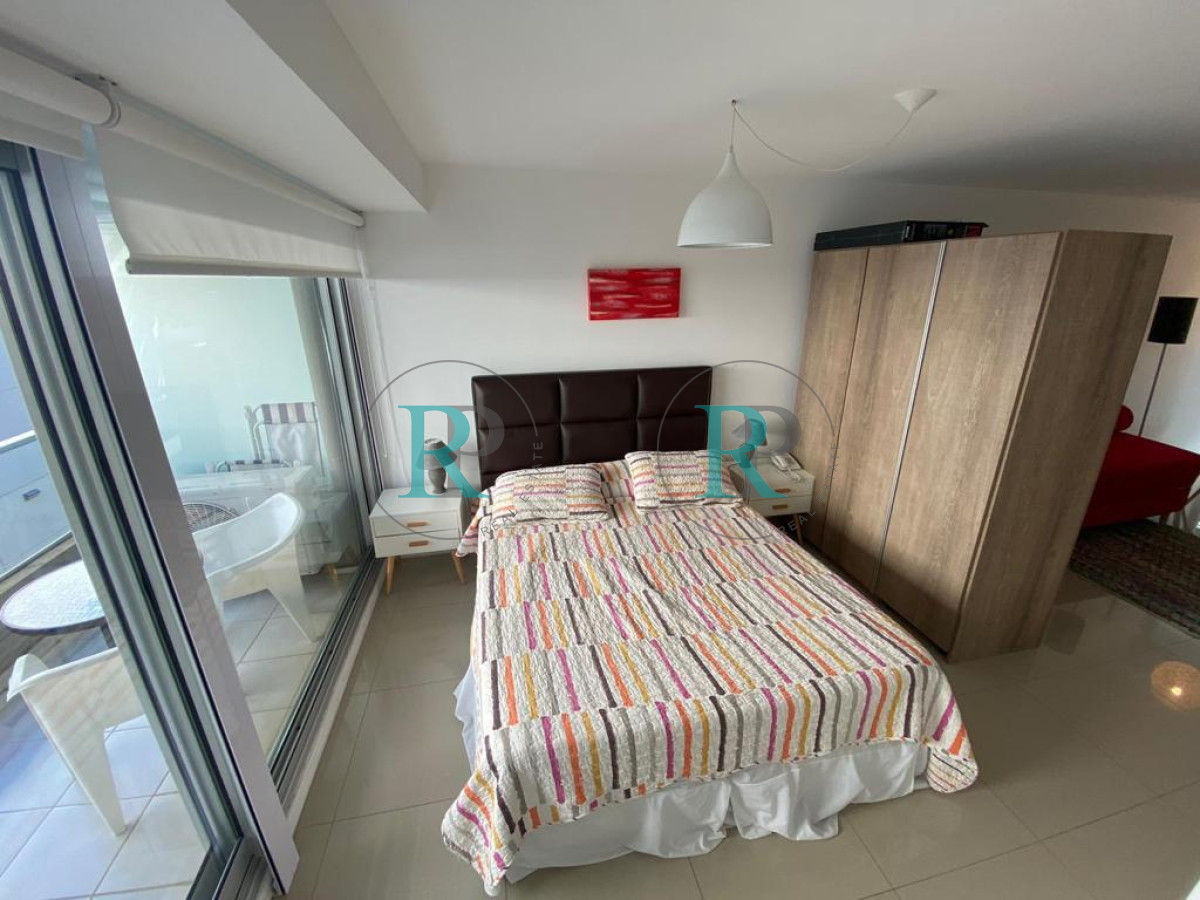 Apartamento ID.1857 - Monoambiente en Punta del Este 