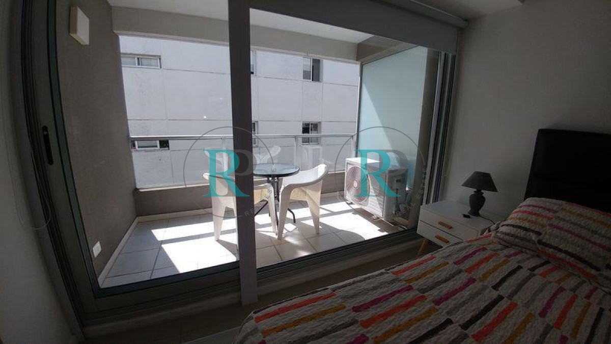 Apartamento ID.1857 - Monoambiente en Punta del Este 