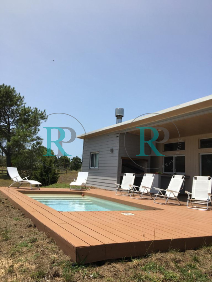 Casa ID.2036 - ALQUILER DE HERMOSA CASA CON PISCINA EN JOSE IGNACIO