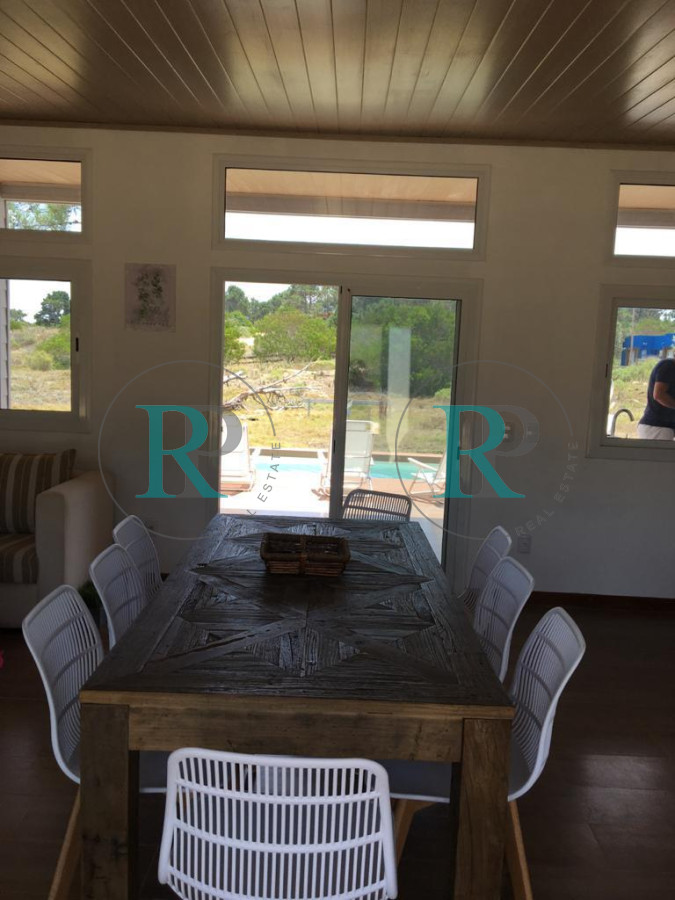 Casa ID.2036 - ALQUILER DE HERMOSA CASA CON PISCINA EN JOSE IGNACIO