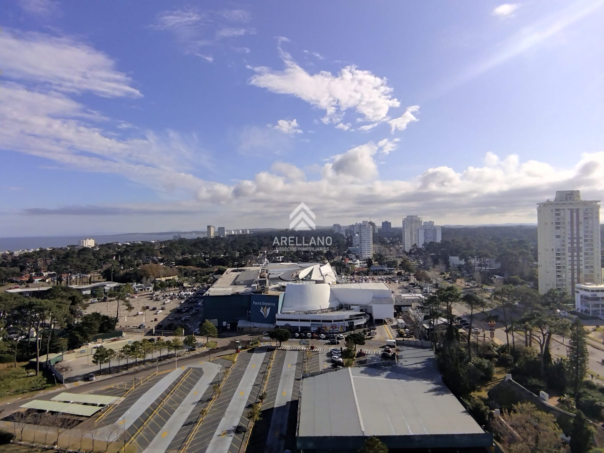 Apartamento ID.1467 - 1 dormitorio a estrenar con garage - roosevelt, punta del este