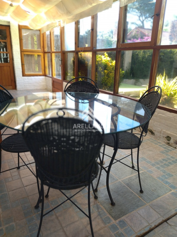 Casa ID.3306 - VENTA DE CASA EN BARRIO PINARES - 3 DORMITORIOS - 