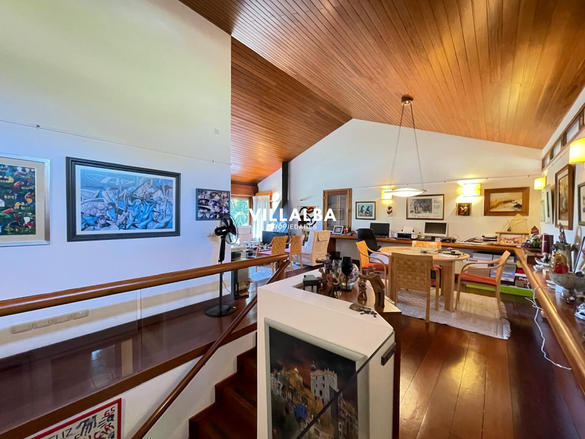 Casa ID.3331 - Magnifica casa en Punta del Este 