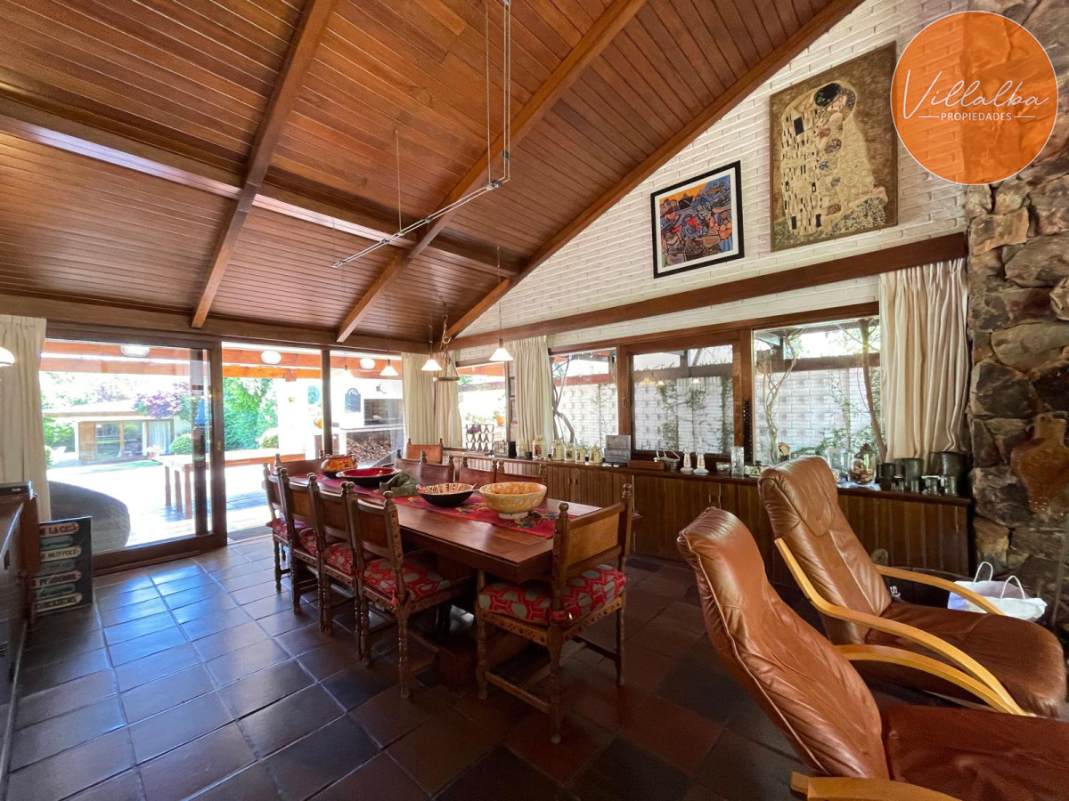 Casa ID.3331 - Magnifica casa en Punta del Este 