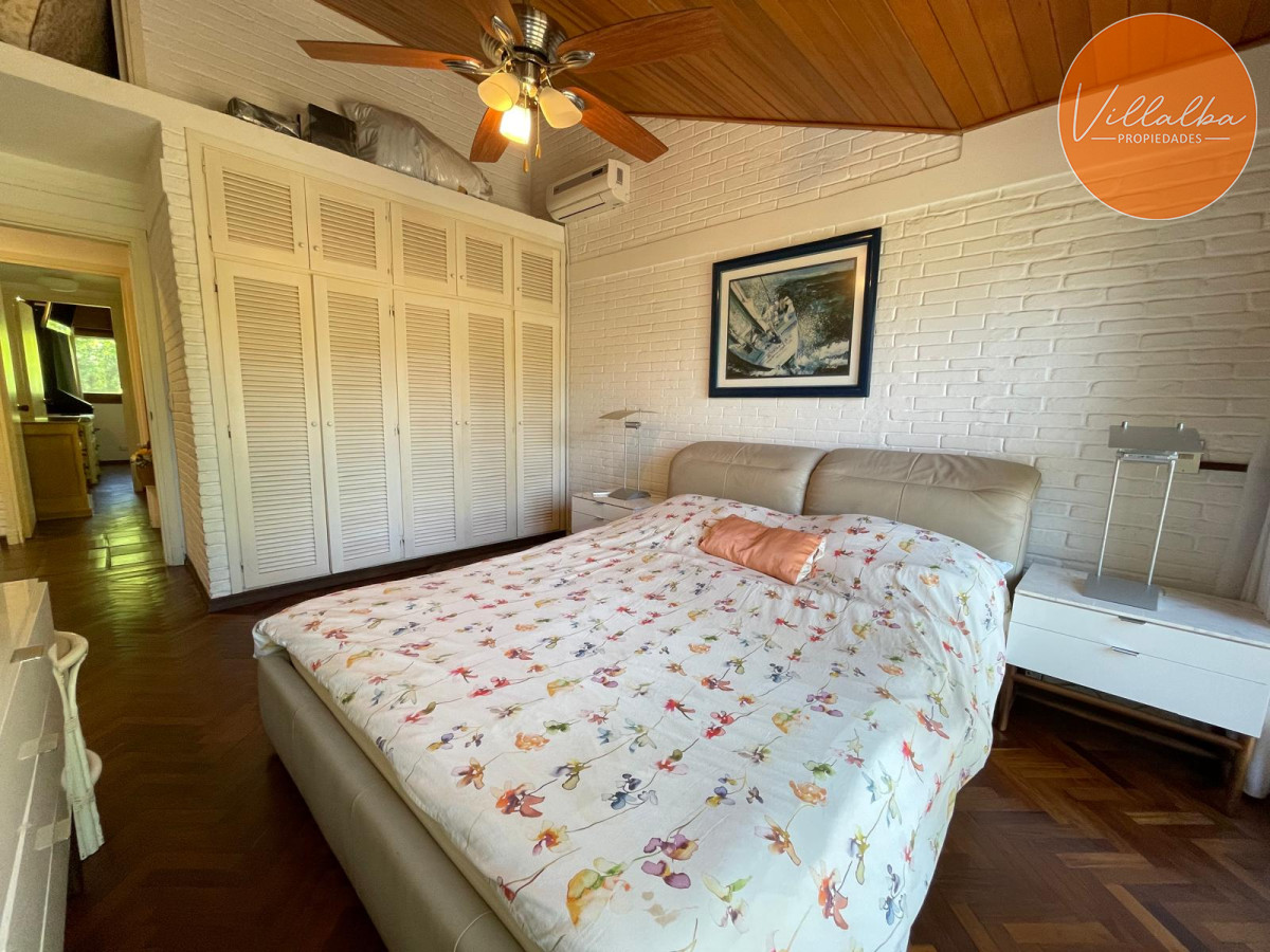 Casa ID.3331 - Magnifica casa en Punta del Este 