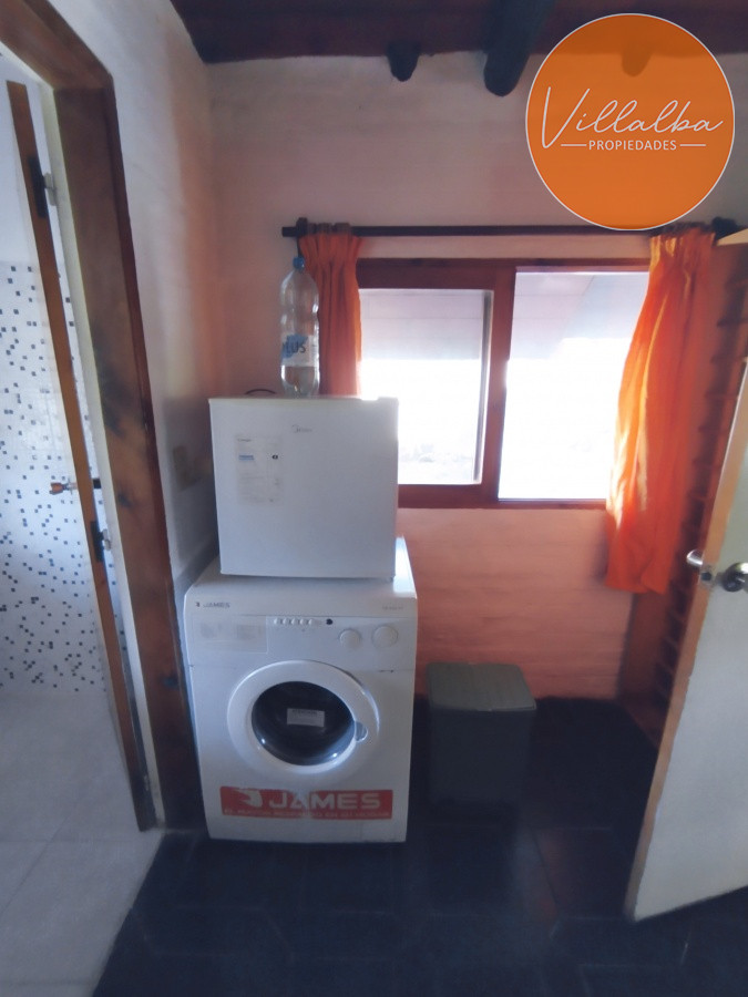 Apartamento ID.2920 - VENTA DE HERMOSA CASA EN BARRIO PINARES - 3 DORMITORIOS - 