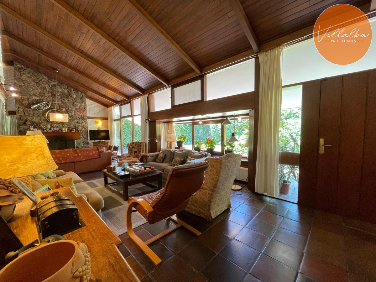 Casa ID.3331 - Magnifica casa en Punta del Este 