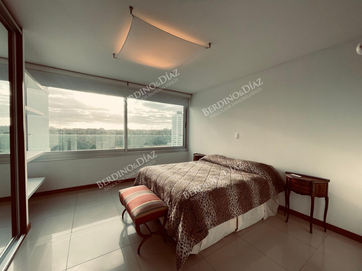 Apartamento ID.2911 -  APARTAMENTO EN TORRE DE CATEGORIA PRIMERA LINEA BRAVA