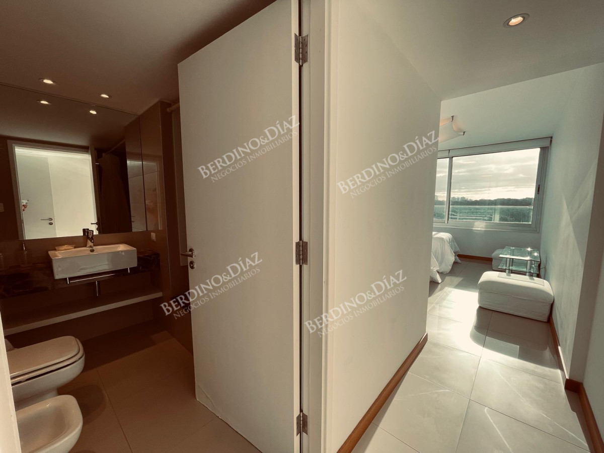 Apartamento ID.2911 -  APARTAMENTO EN TORRE DE CATEGORIA PRIMERA LINEA BRAVA