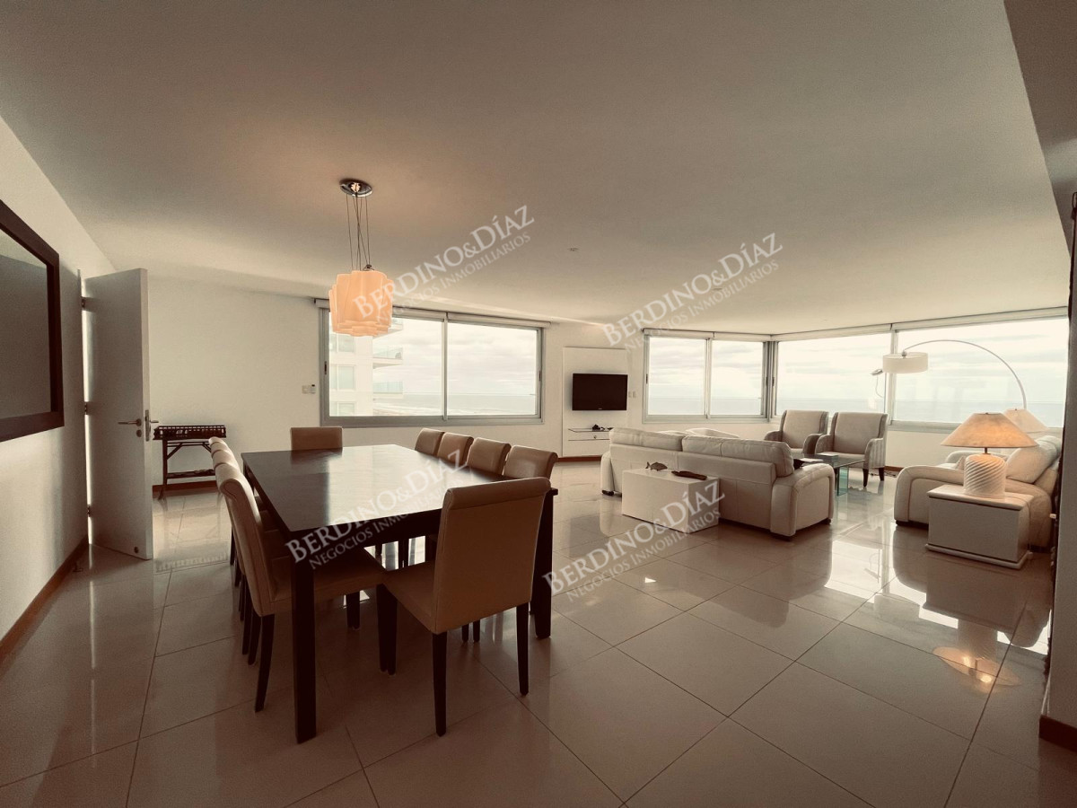 Apartamento ID.2911 -  APARTAMENTO EN TORRE DE CATEGORIA PRIMERA LINEA BRAVA