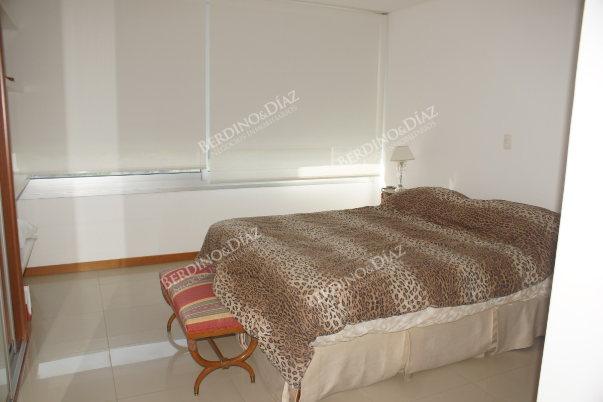 Apartamento ID.2911 -  APARTAMENTO EN TORRE DE CATEGORIA PRIMERA LINEA BRAVA