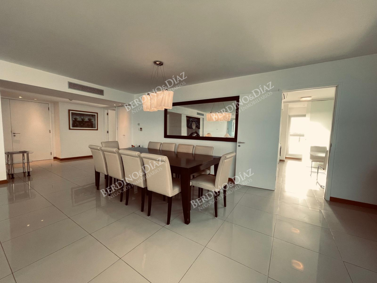 Apartamento ID.2911 -  APARTAMENTO EN TORRE DE CATEGORIA PRIMERA LINEA BRAVA