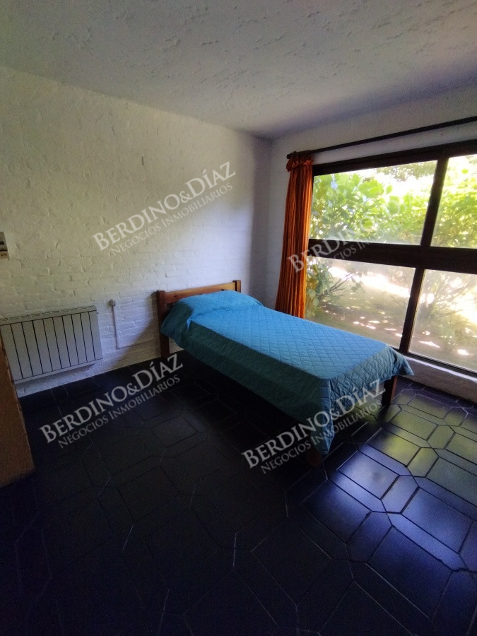 Casa ID.2558 - VENTA HERMOSA CASA EN BARRIO PINARES 