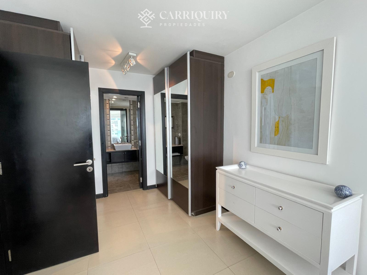 Apartamento ID.9171 - OPORTUNIDAD Apartamento en venta 3 suites playa mansa torre de categoria Punta del Este