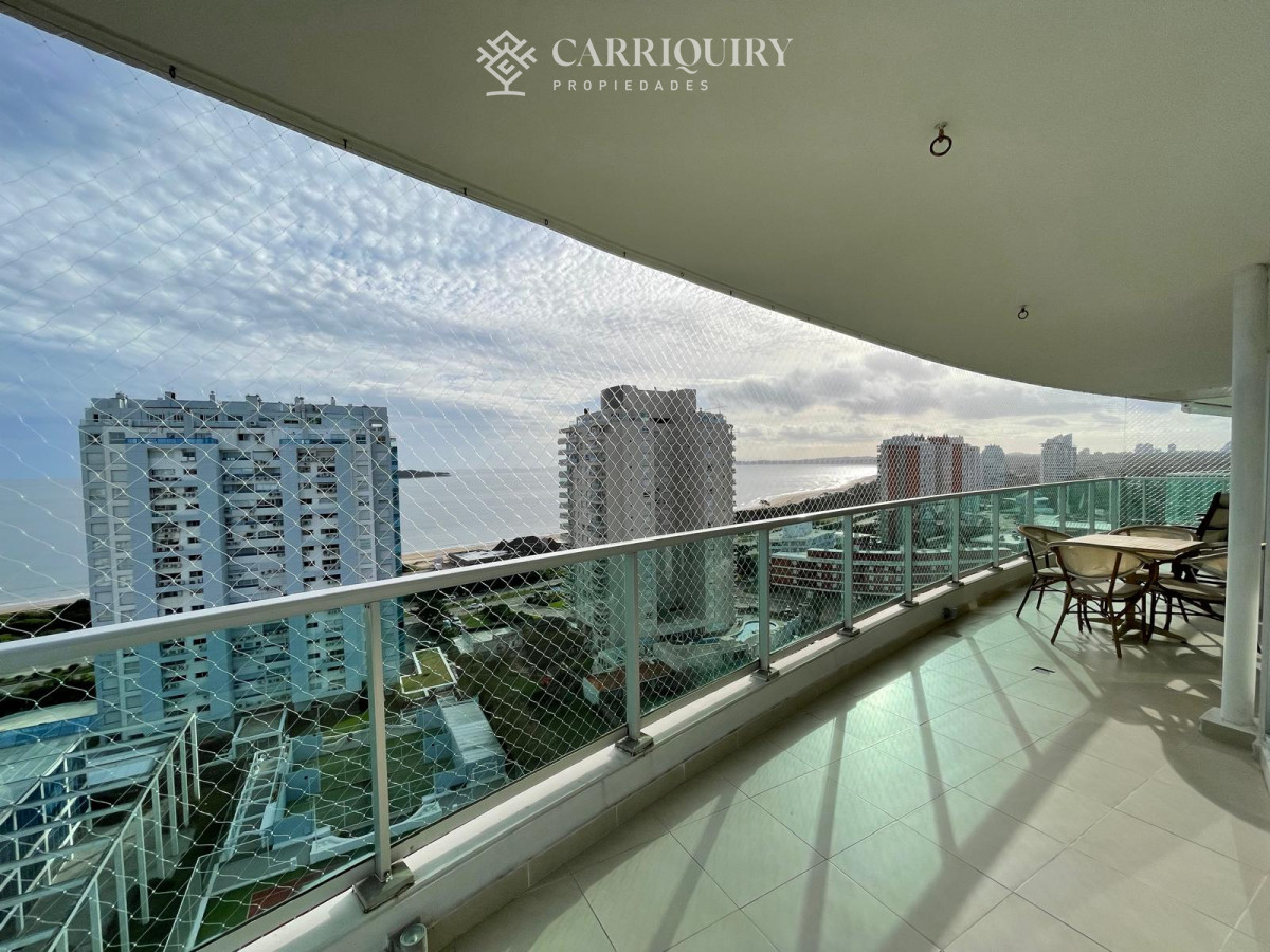 Apartamento ID.9171 - OPORTUNIDAD Apartamento en venta 3 suites playa mansa torre de categoria Punta del Este