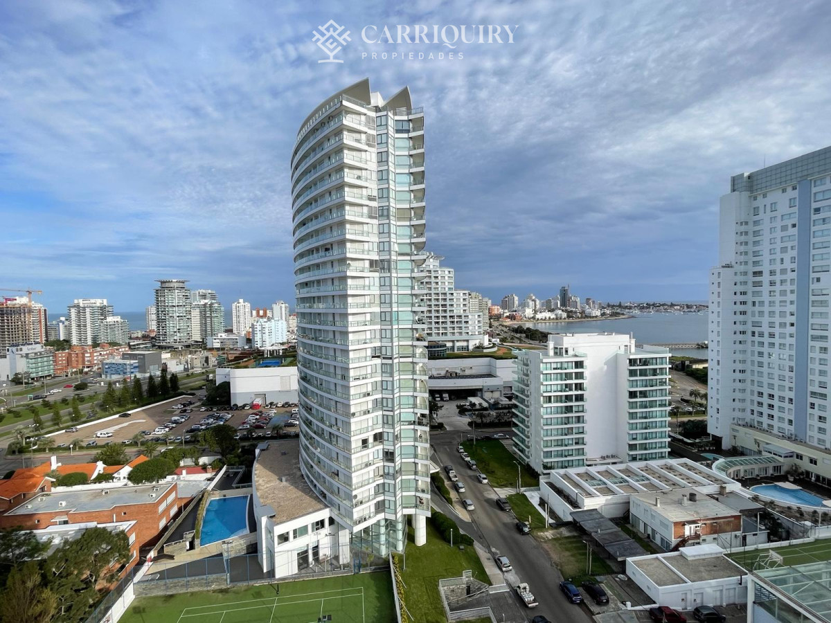 Apartamento ID.9171 - OPORTUNIDAD Apartamento en venta 3 suites playa mansa torre de categoria Punta del Este