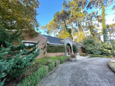 Magnifica residencia  